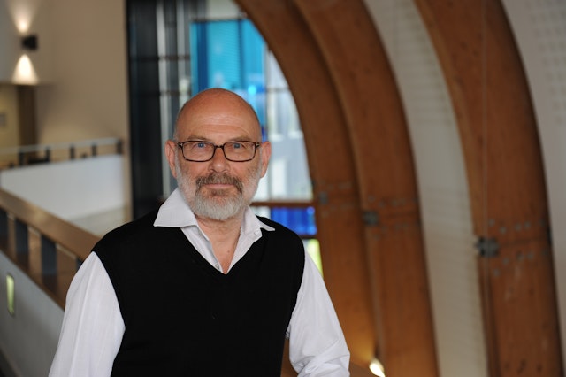 Chris Brewster004 75efnt8ah