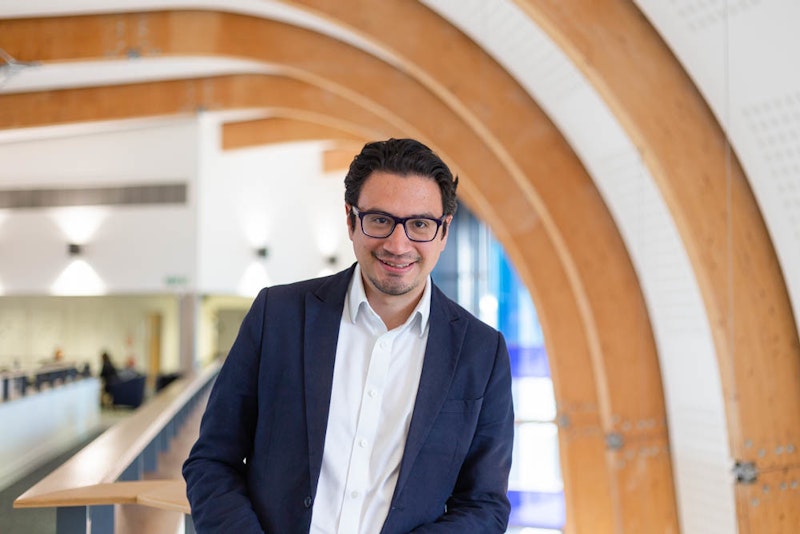 Dr Rodrigo Perez-Vega